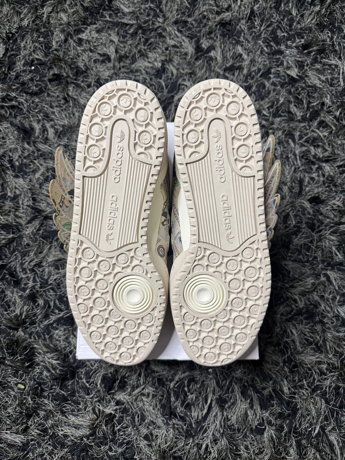 Sz(10) Adidas x Jeremy Scott money forum low  “DS”