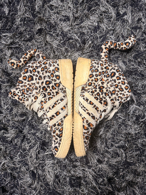 Sz(10) Adidas x Jeremy Scott leopard