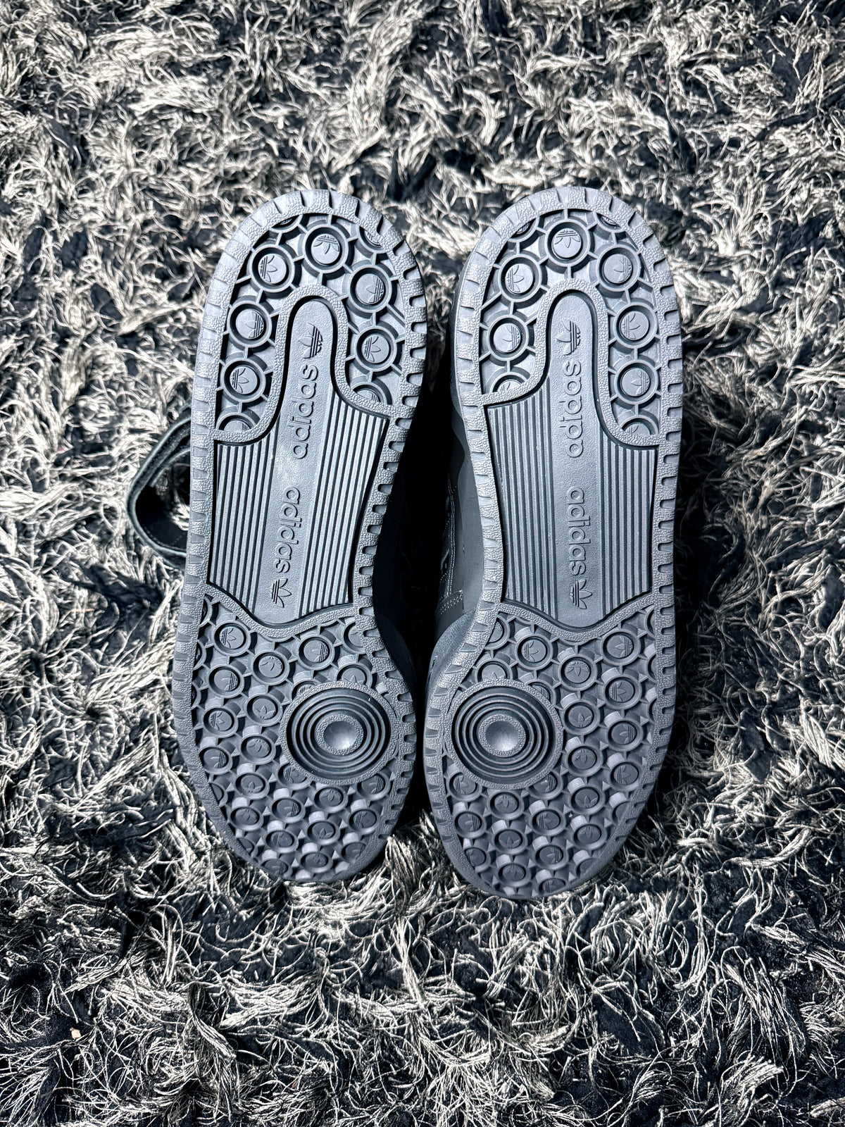 Sz(11) Adidas x Jeremy Scott Core black forum 4.0 (DS)