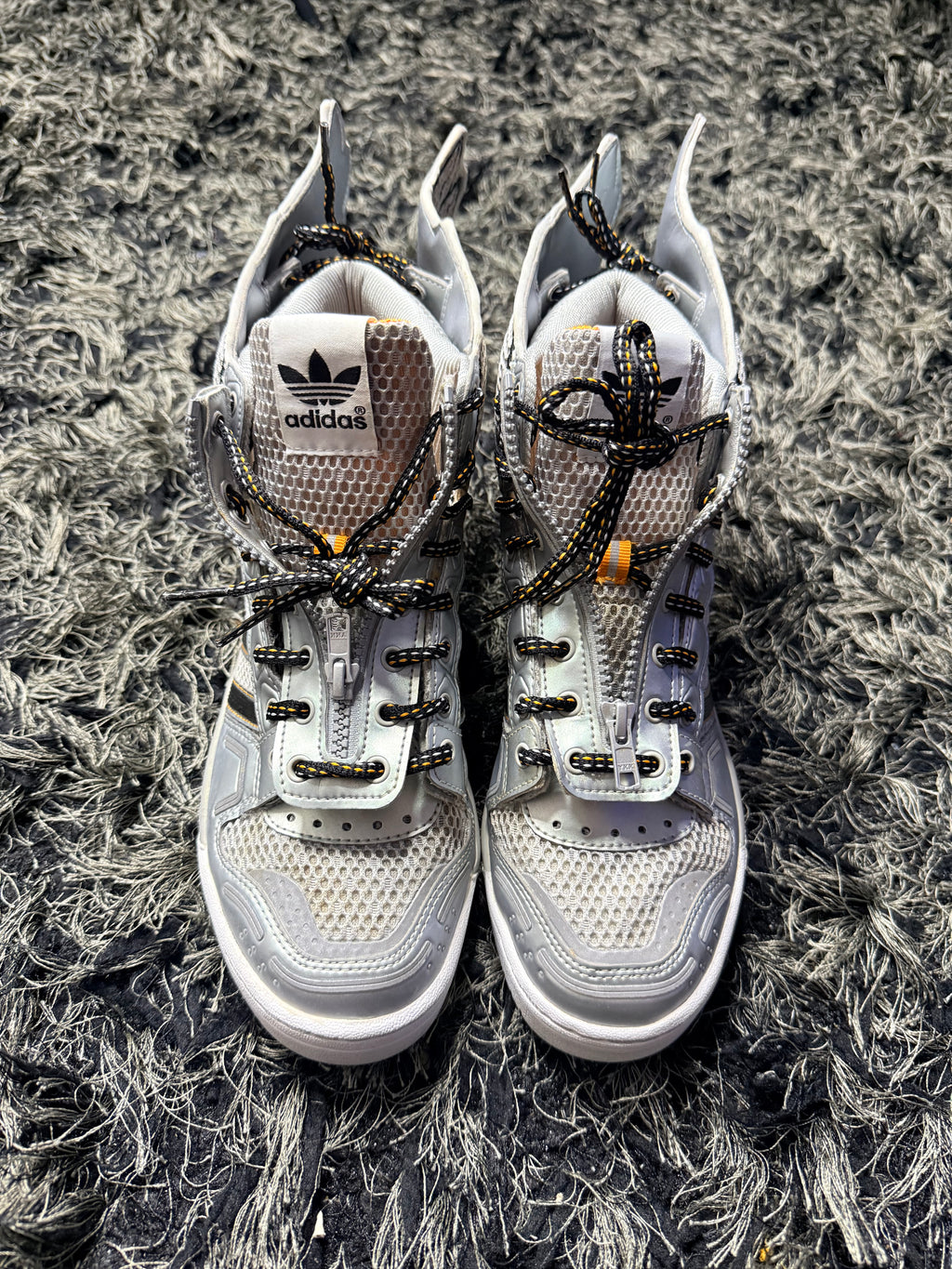 Sz(8) Adidas x Jeremy Scott grey mesh 2.0