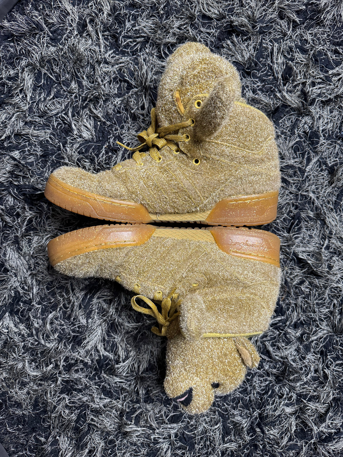 Sz(10.5) Adidas x Jeremy Scott gold tinsel teddy bear