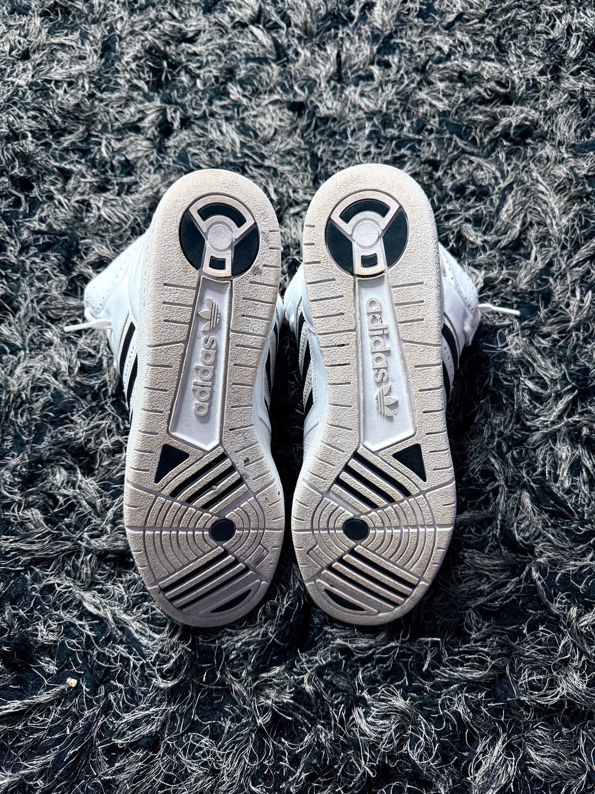 Sz(11) Adidas x Jeremy Scott white hi instinct