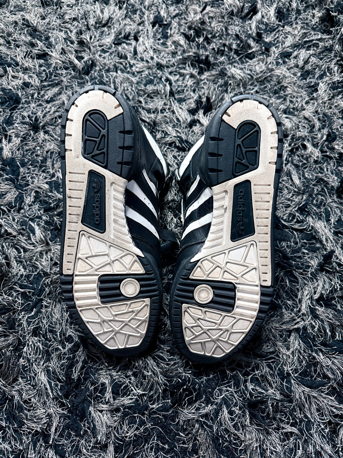 Sz(10.5) Adidas x Jeremy Scott conductor Hi