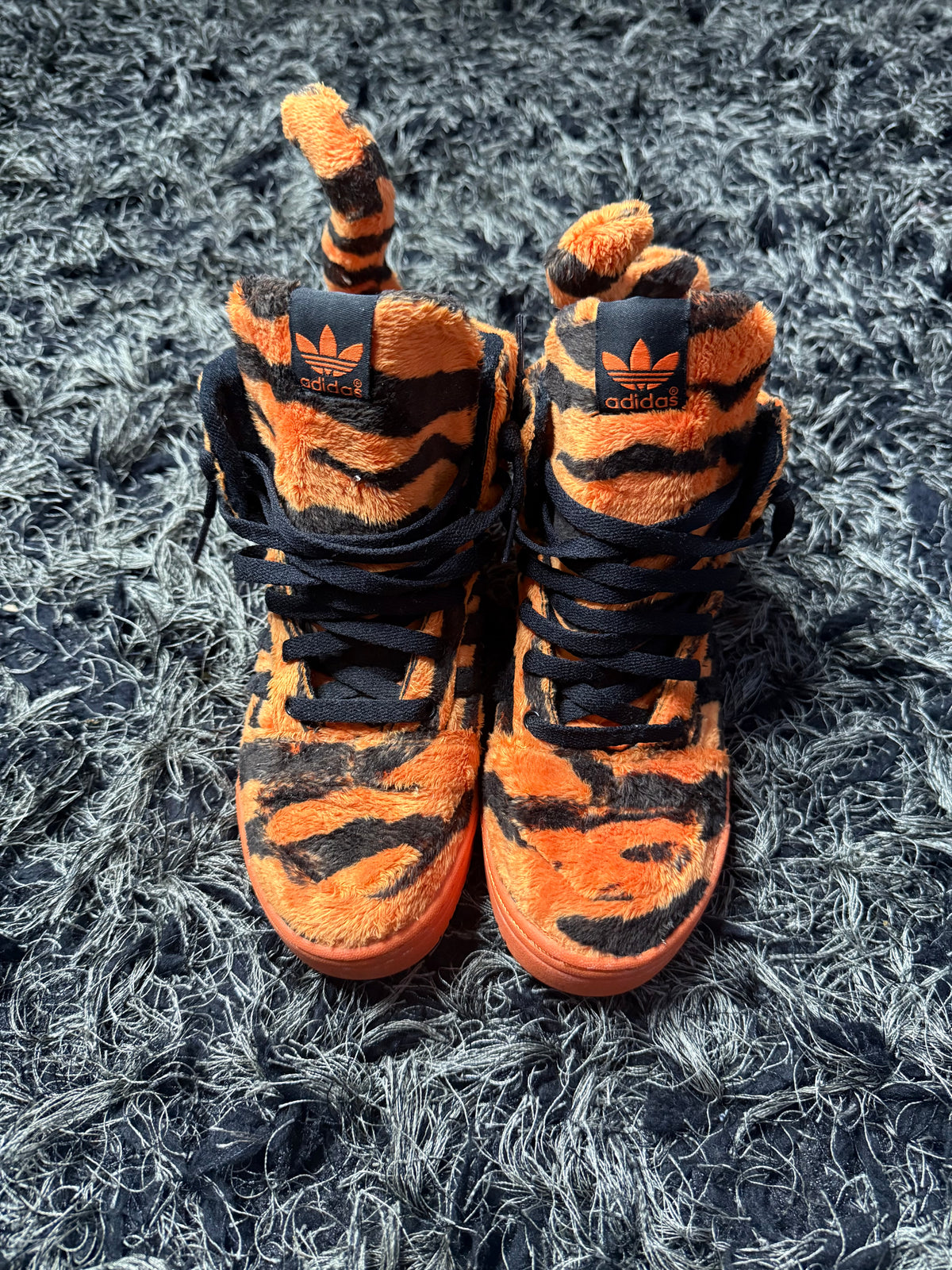 Sz(7) Adidas x Jeremy Scott Tiger