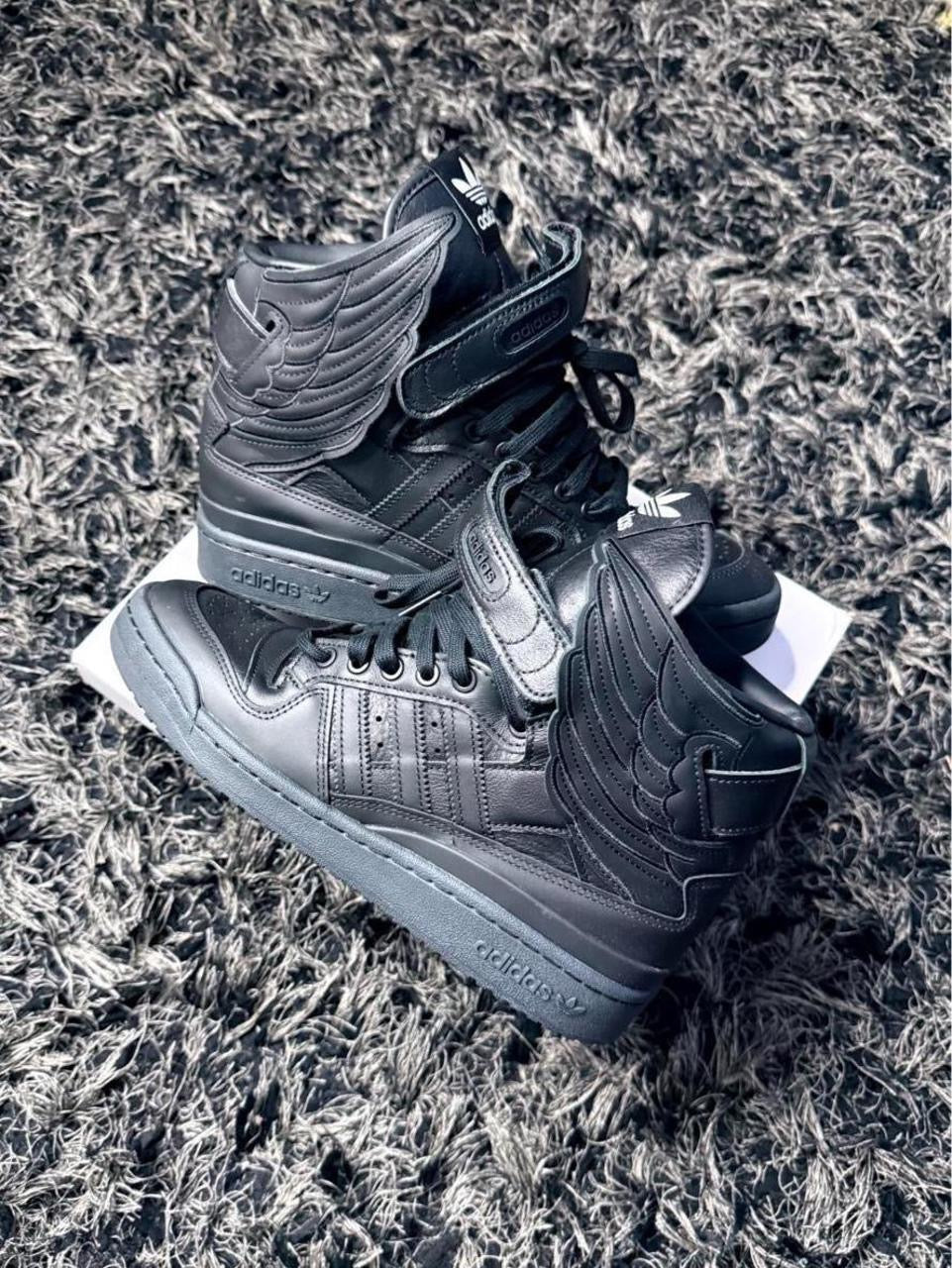 Sz(8) Adidas x Jeremy Scott Core black forum 4.0 (DS)
