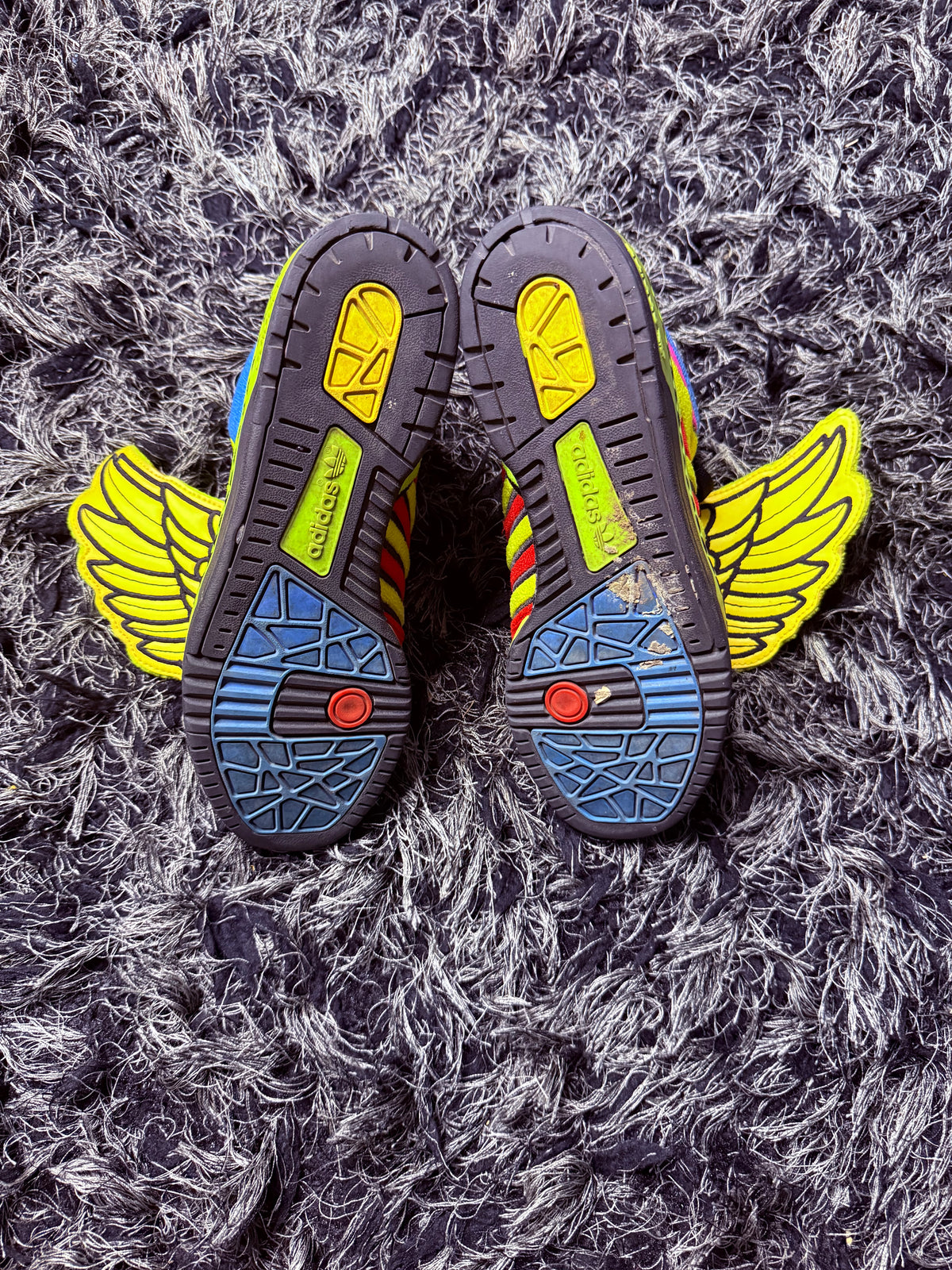 Sz(8) Adidas x Jeremy Scott multicolor rainbow 1.0