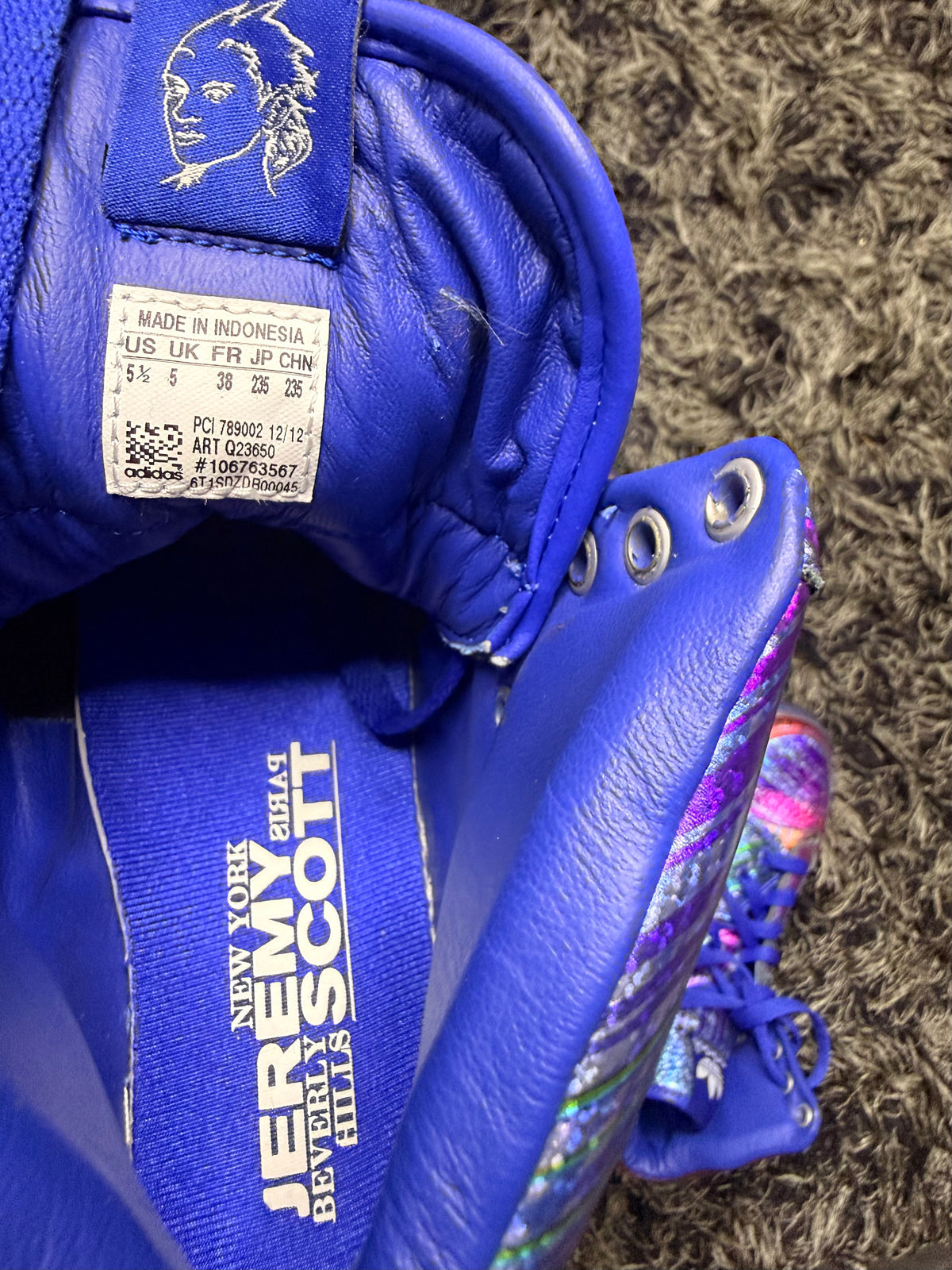 Sz(5.5) Adidas x Jeremy Scott Rainbow Foil 1.0