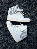 Sz(7.5) Adidas x Jeremy Scott Cloud white 4.0