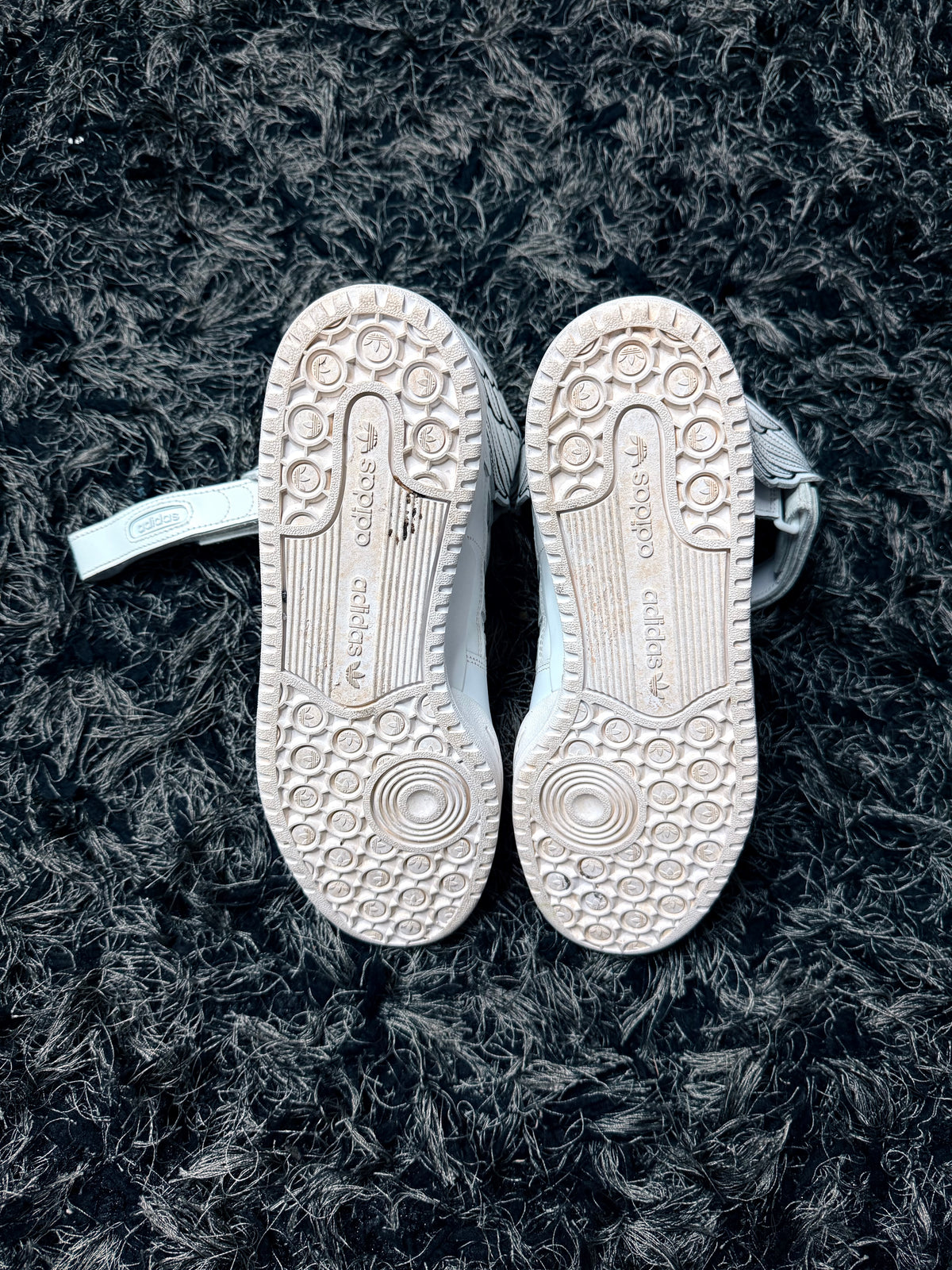 Sz(9) Adidas x Jeremy Scott Cloud white 4.0
