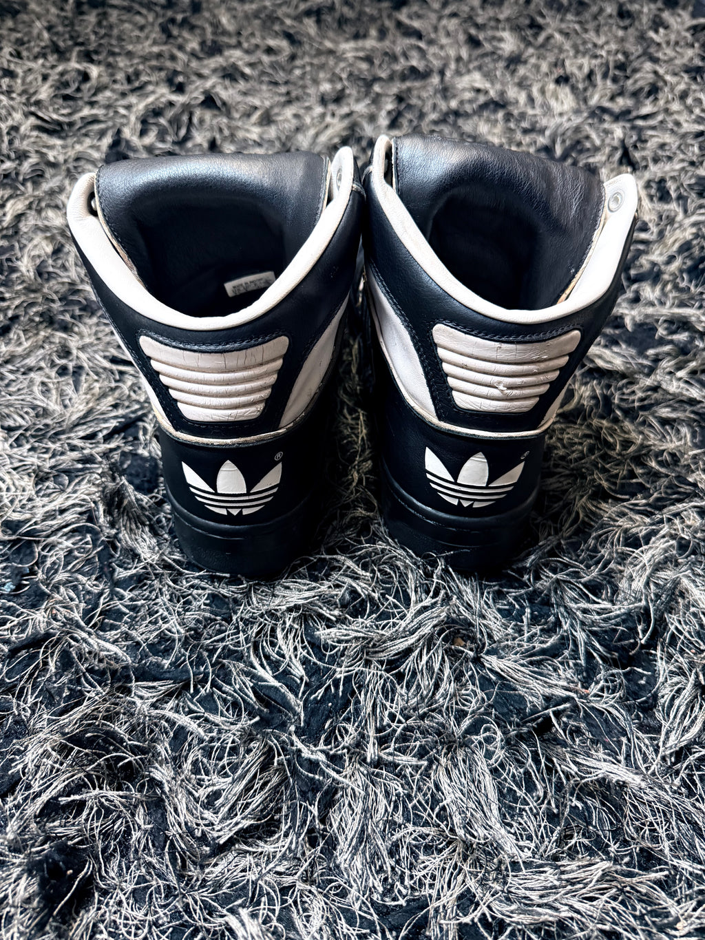 Sz(8.5) Adidas x Jeremy Scott conductor Hi
