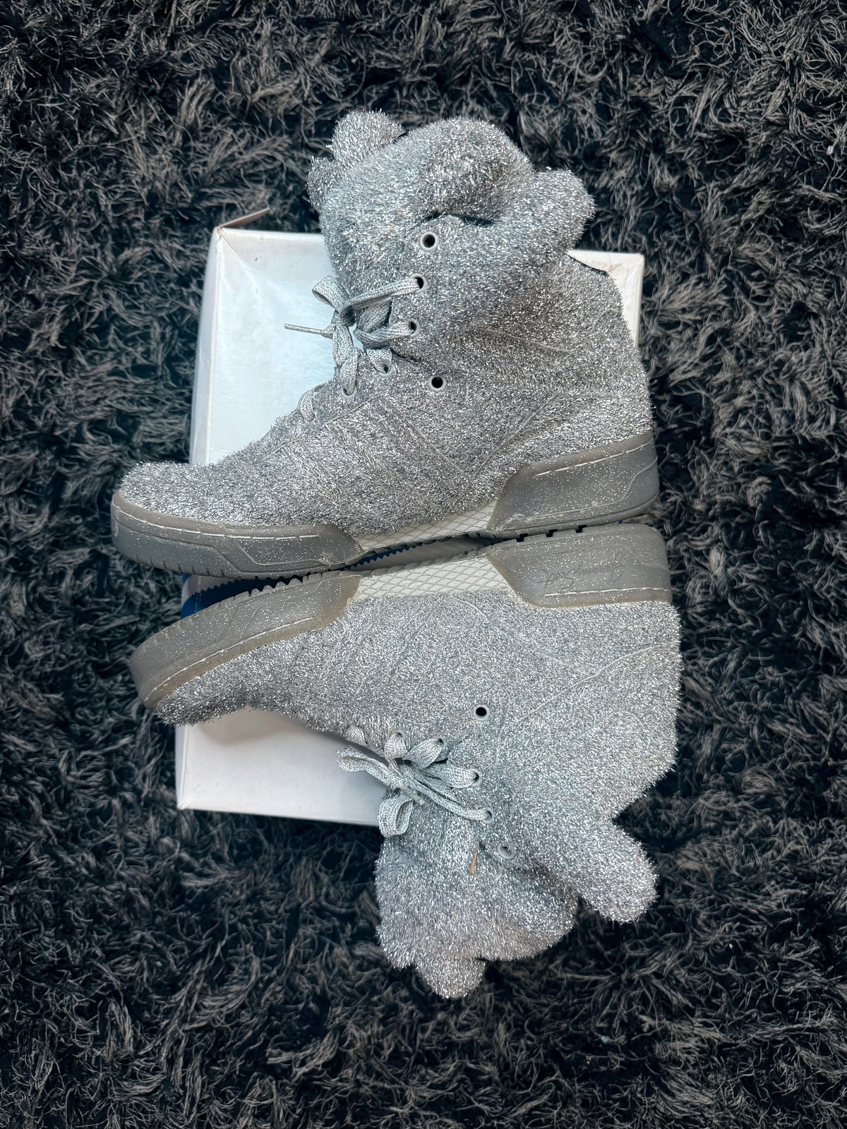 Sz(8) Adidas x Jeremy Scott silver tinsel teddy bear