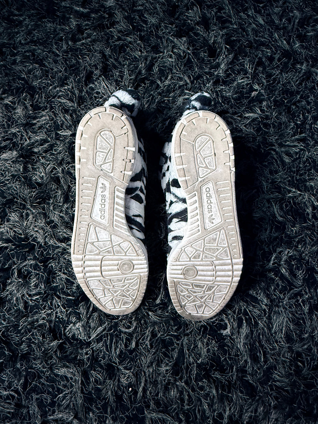 Sz(13) Adidas x Jeremy Scott White Tiger