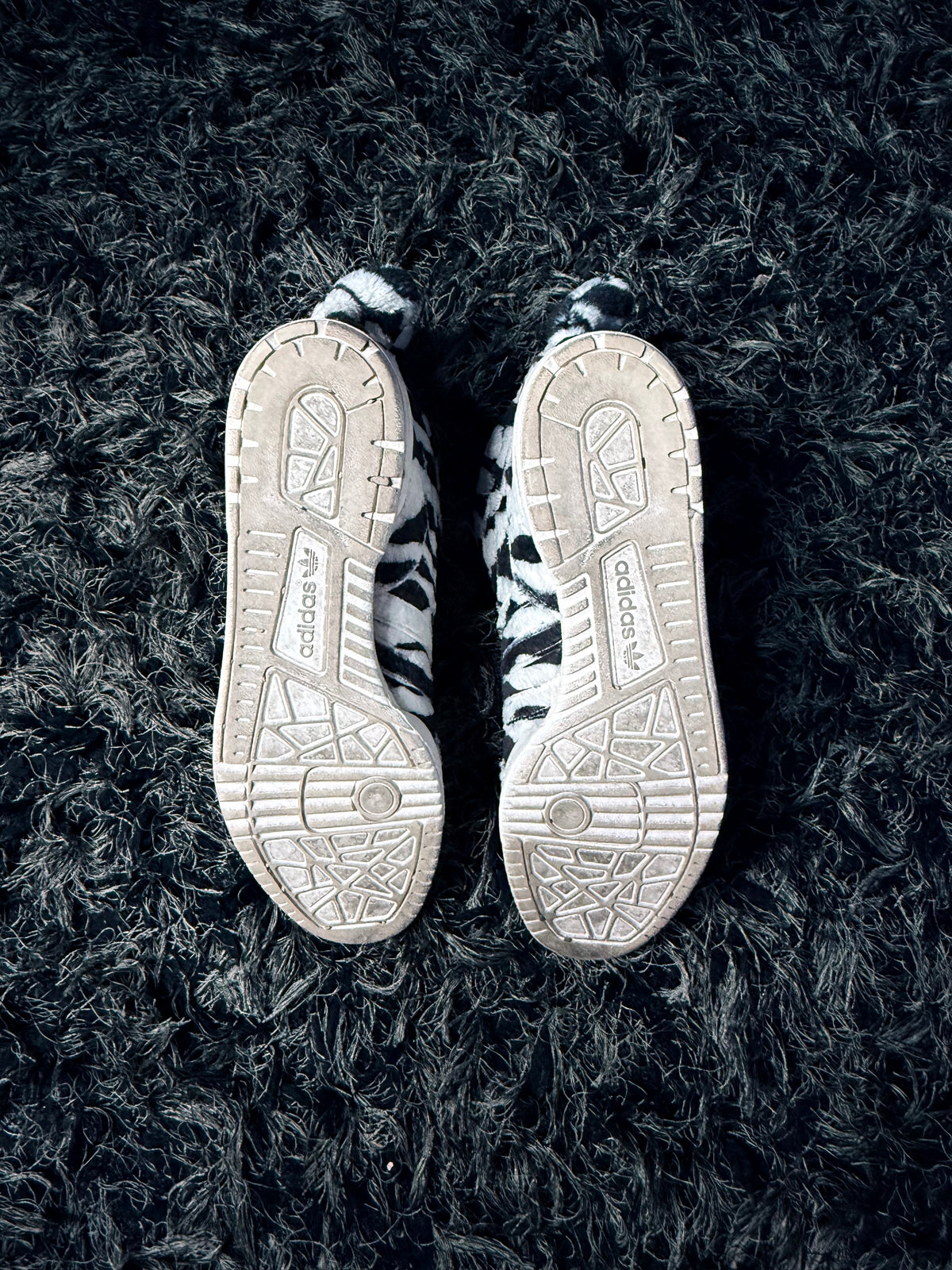 Sz(13) Adidas x Jeremy Scott White Tiger