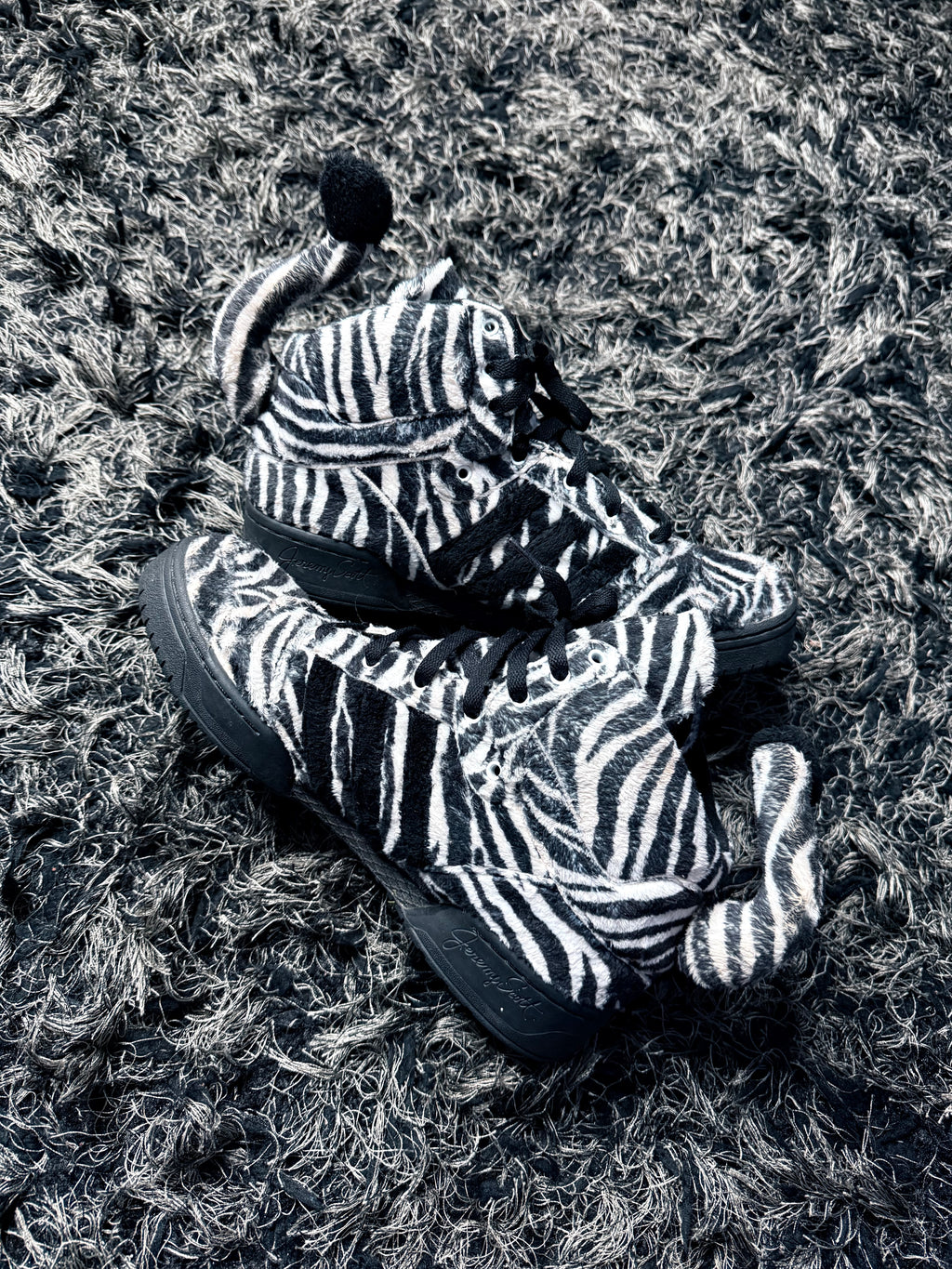 Sz(12.5) Adidas x Jeremy Scott Zebra