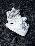 Sz(6) Adidas x Jeremy Scott Cloud white 4.0