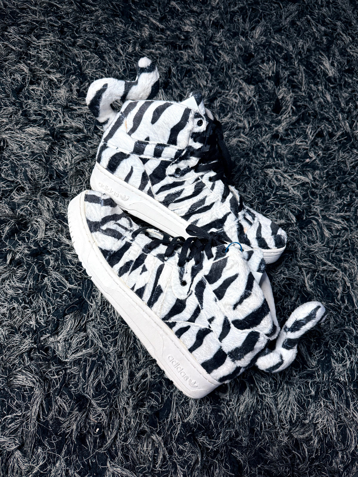Sz(13) Adidas x Jeremy Scott White Tiger