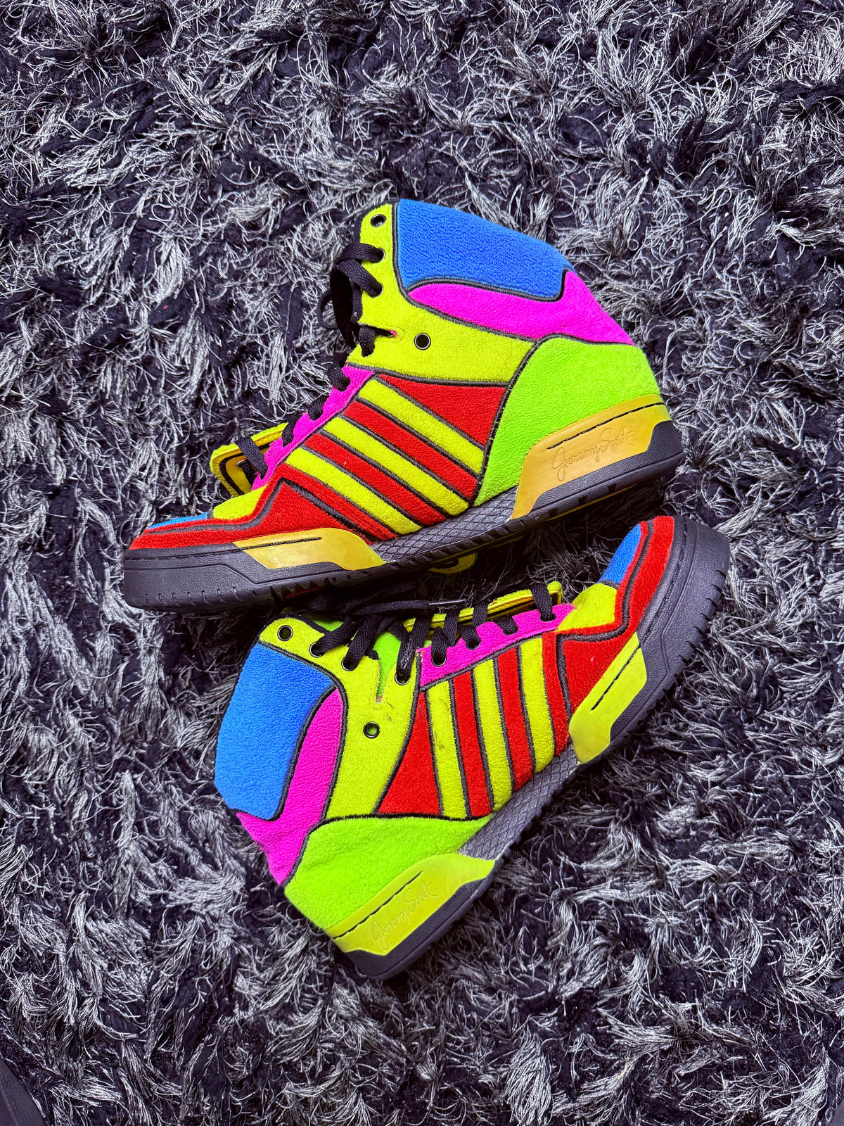 Sz(12) Adidas x Jeremy Scott multicolor rainbow 1.0 (Copy)