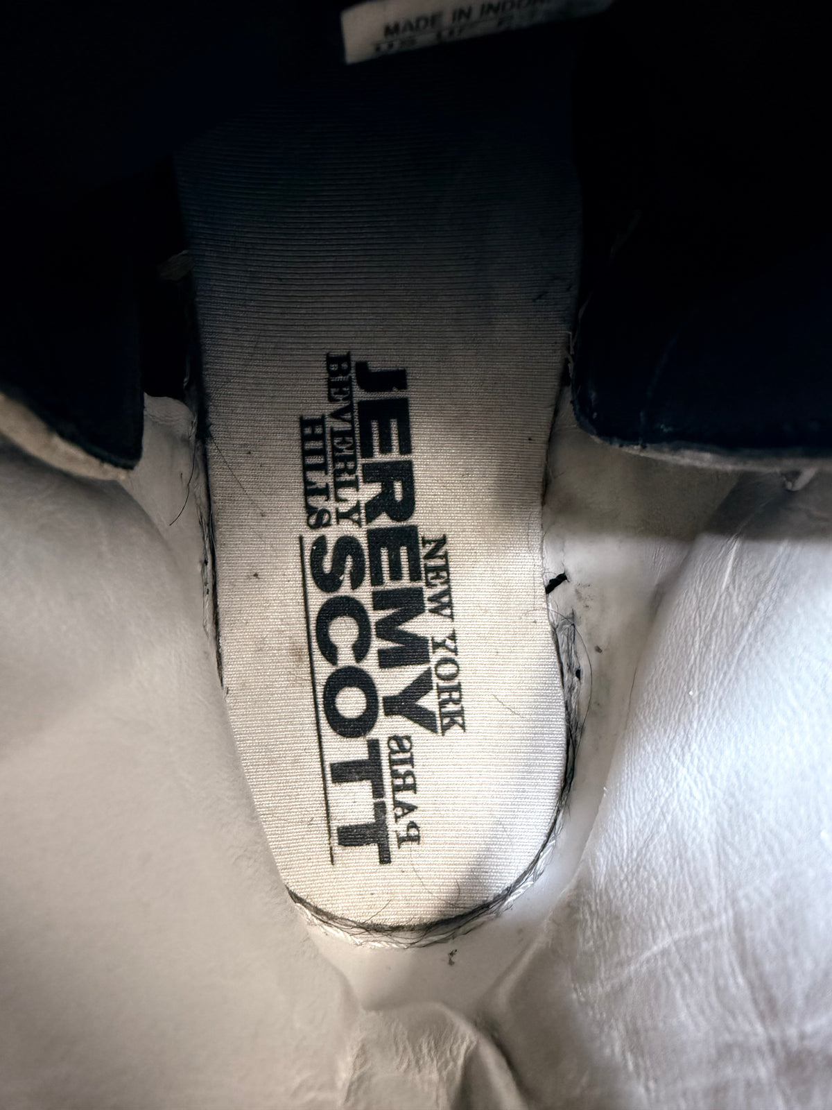 Sz(8.5) Adidas x Jeremy Scott conductor Hi