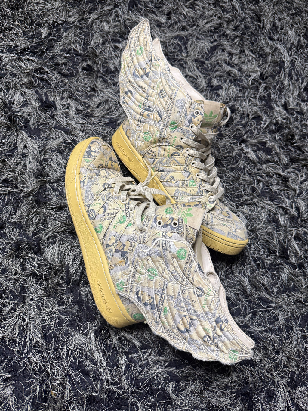 Sz(10.5) Adidas x Jeremy Scott Money 2.0