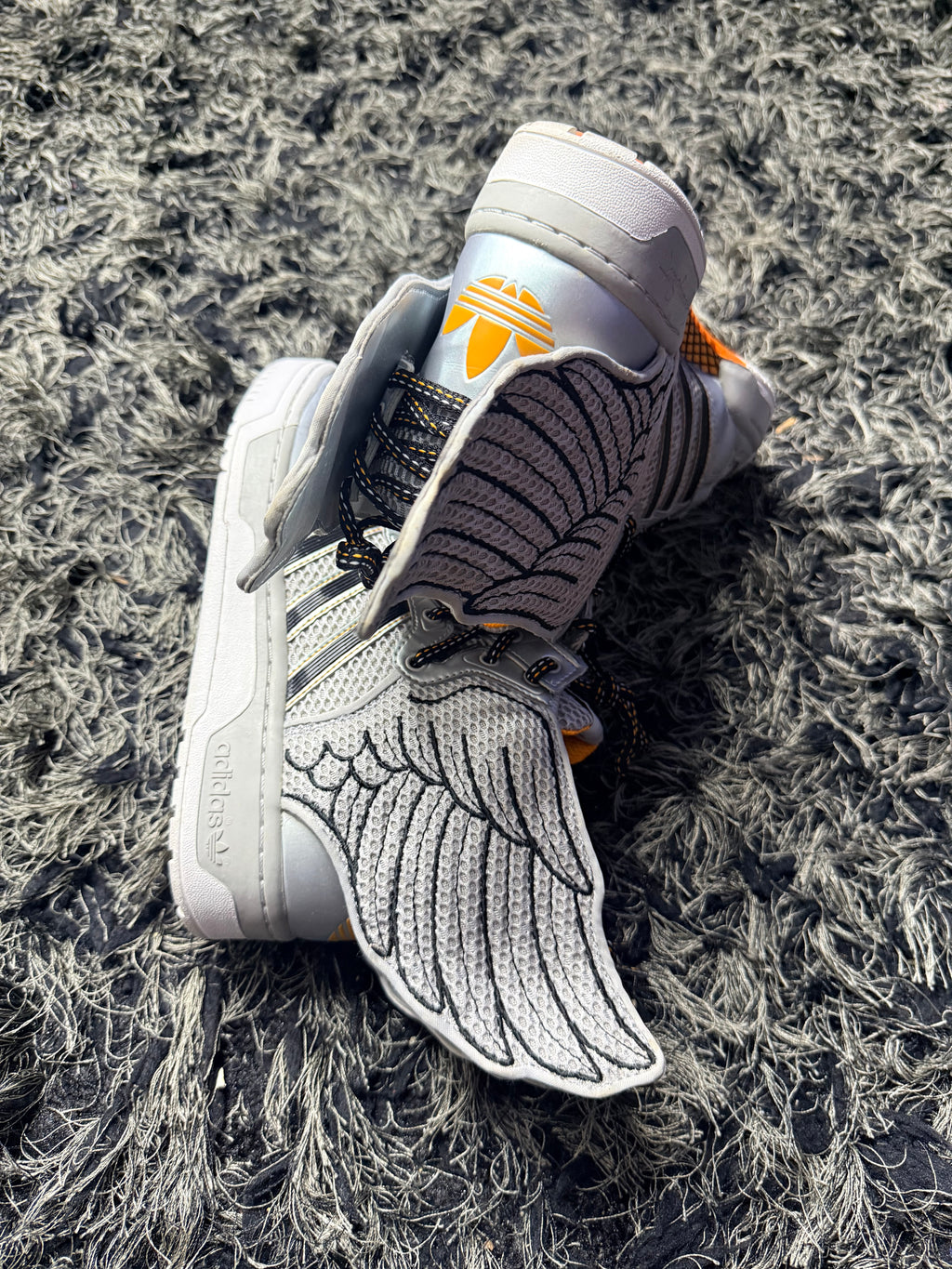 Sz(8) Adidas x Jeremy Scott grey mesh 2.0