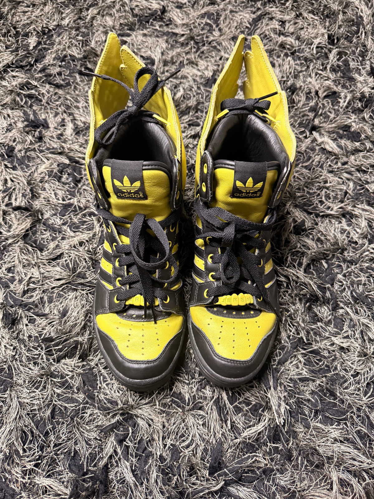 Sz(6.5) Adidas x Jeremy Scott black gold 2.0