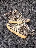 Sz(10) Adidas x Jeremy Scott leopard